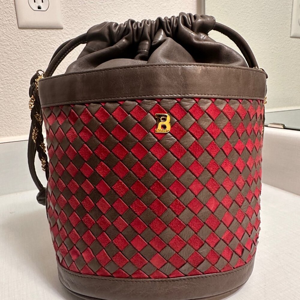 BALLY LEATHER CROSSBODY BAG